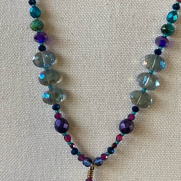 Boho Recycled Sari Silk Tassel Necklace w Czech Pressed Glass in Blues & Pinks - Picture 8 of 9